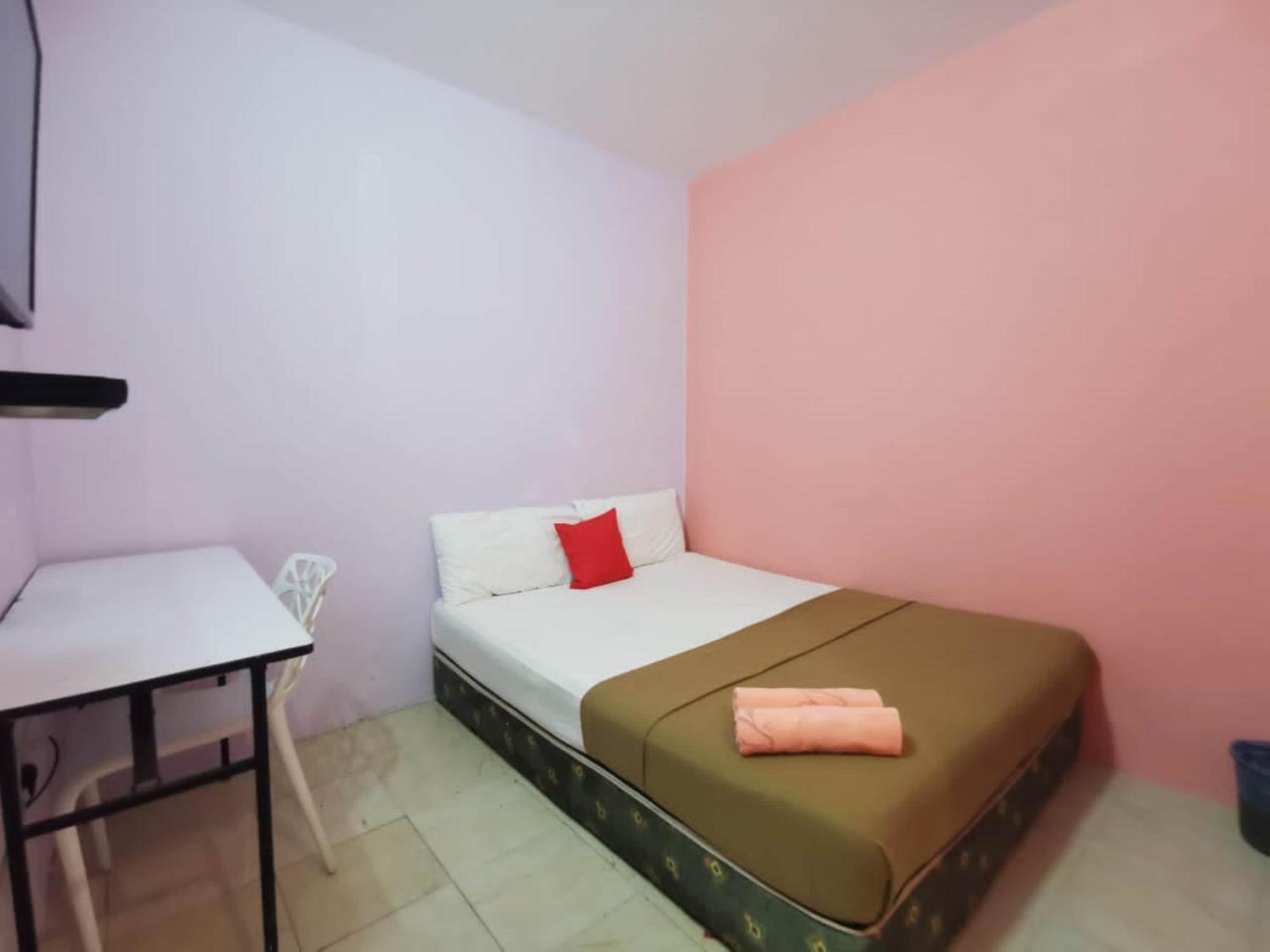 Super Oyo 90086 My Seven Days Inn Johor Bahru Exterior foto