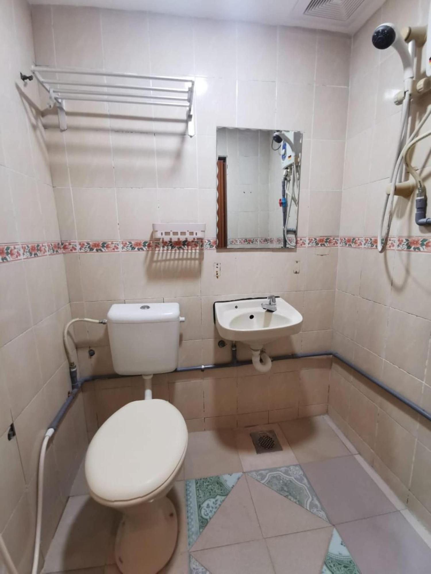 Super Oyo 90086 My Seven Days Inn Johor Bahru Exterior foto
