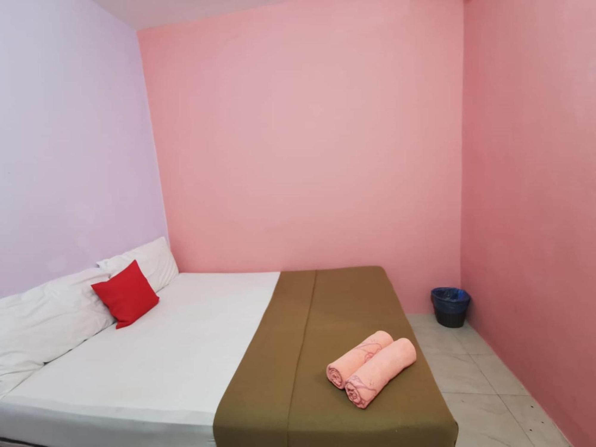 Super Oyo 90086 My Seven Days Inn Johor Bahru Exterior foto