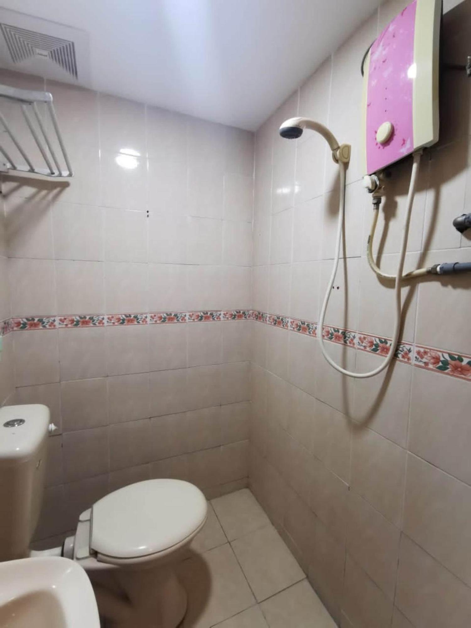 Super Oyo 90086 My Seven Days Inn Johor Bahru Exterior foto